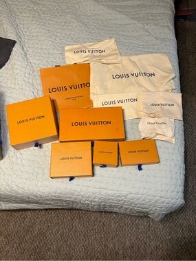 Louis Vuitton Orange Gift Boxes with Beige Dust Bags